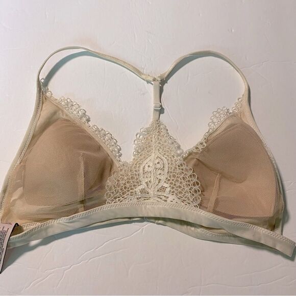Victoria Secret Lace Triangle Racerback Bralette ivory lightly padded mesh M - Picture 4 of 7